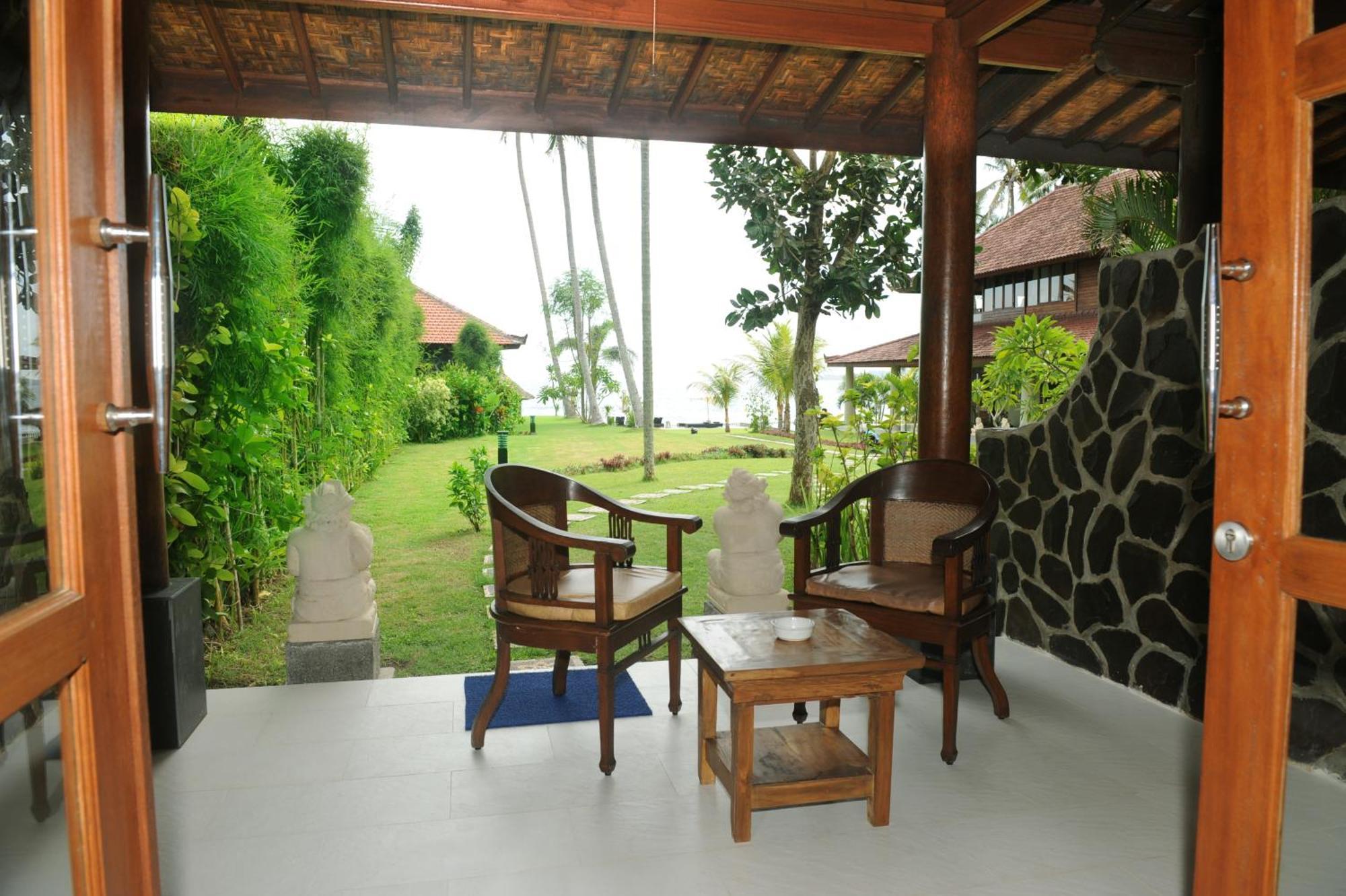 Sea Breeze Candidasa Rom bilde